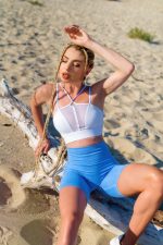 Безшевен светло син къс дамски клин